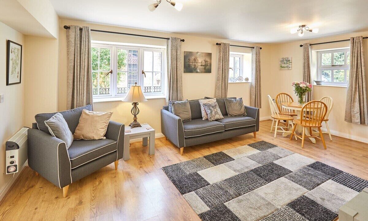 Photo of Others in Pickering