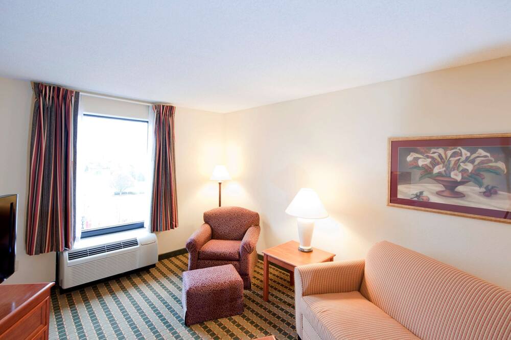 Photo of Bedroom in Chesterfield