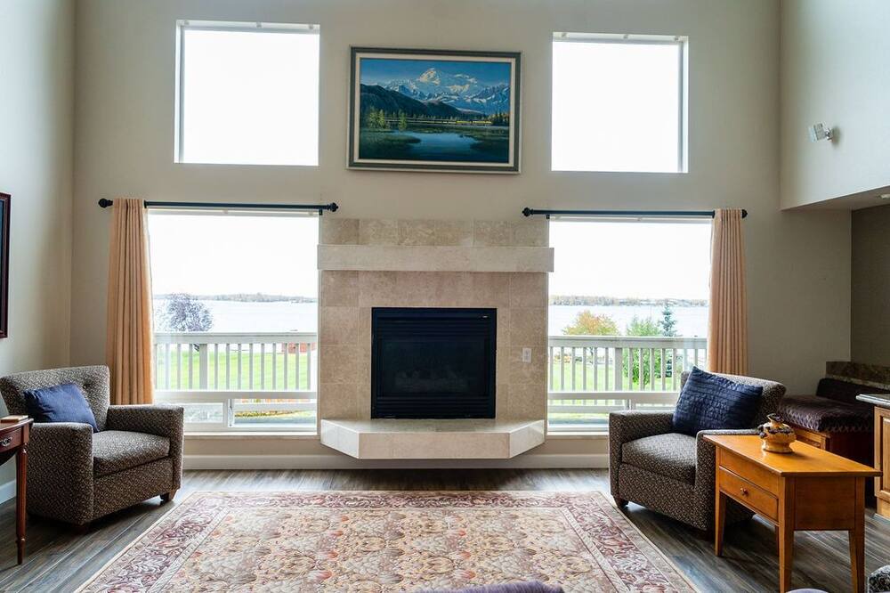 Photo of Livingroom in Big Lake