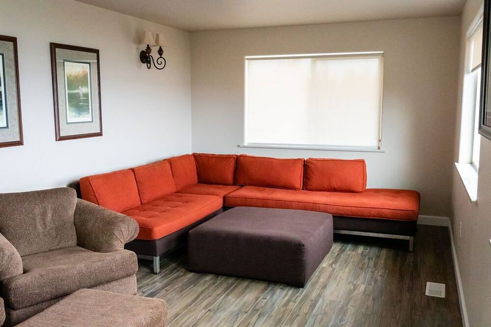 Photo of Livingroom in Big Lake