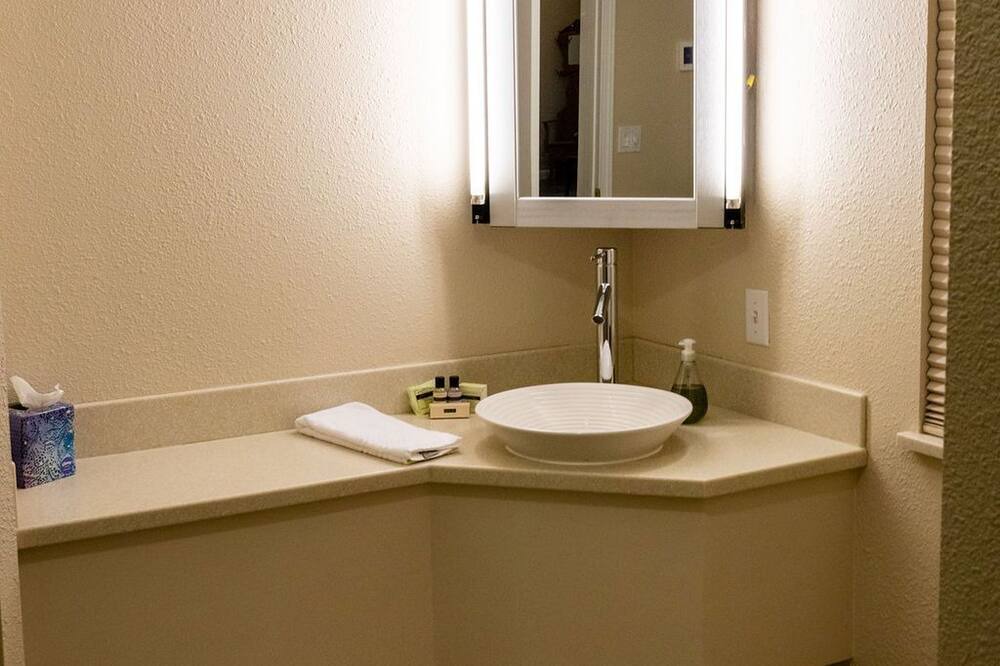 Photo of Bathroom in Big Lake