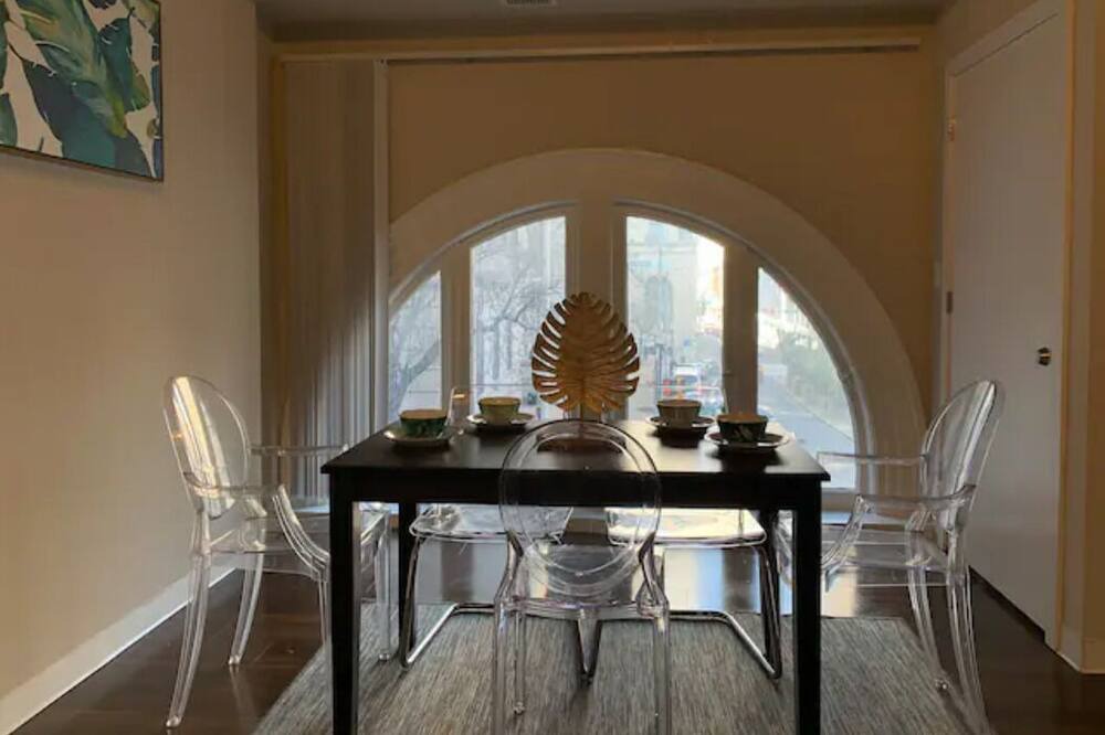 Photo of Kitchen in Inner Harbor