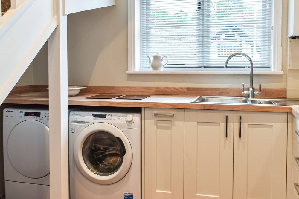 Photo of Kitchen in Peaslake
