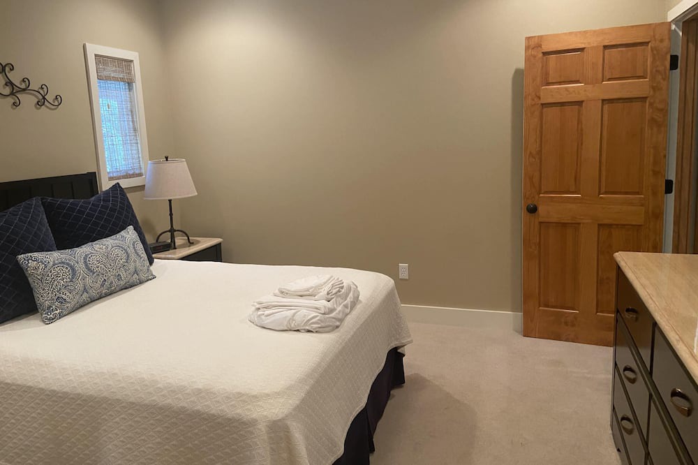 Photo of Bedroom in Drasco