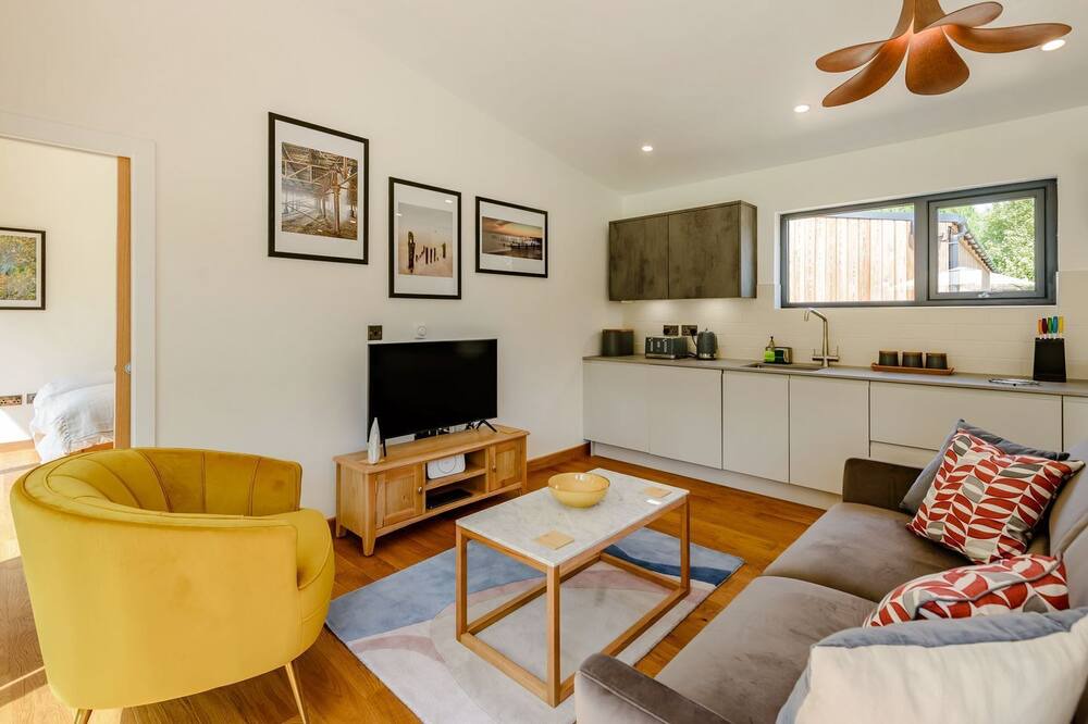 Photo of Livingroom in Beckley