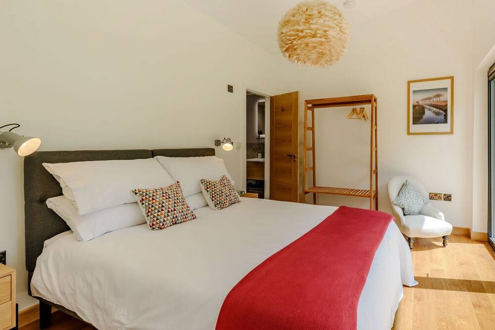 Photo of Bedroom in Beckley