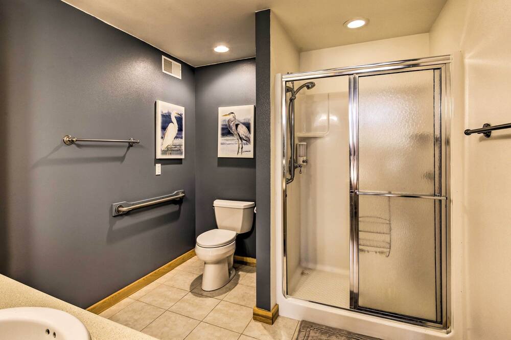 Photo of Bathroom in Brill