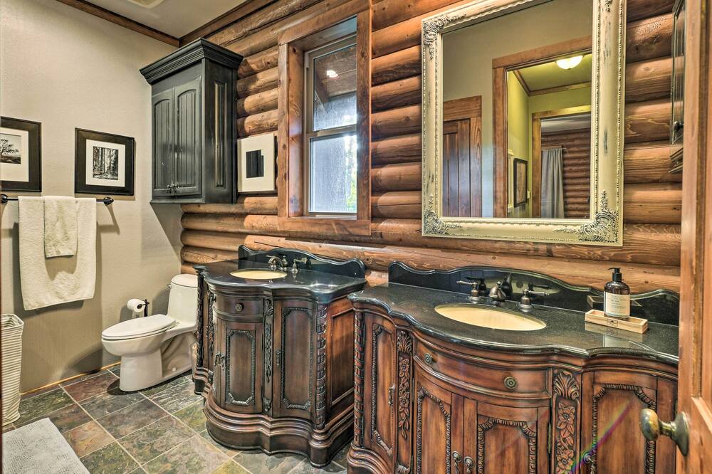 Photo of Bathroom in Anderson County