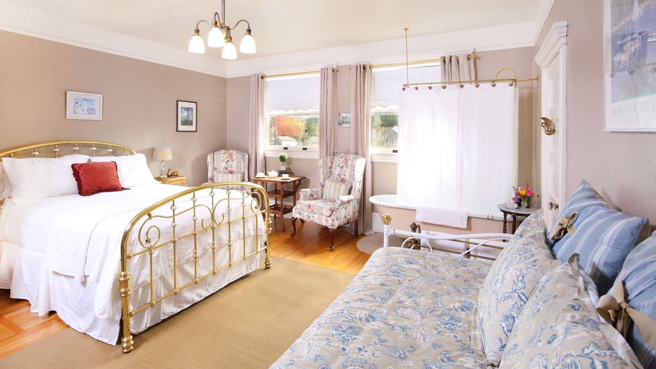 Photo of Bedroom in Cloverdale