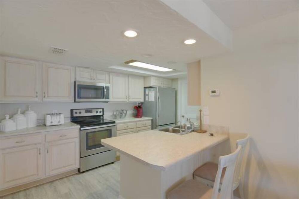 Photo of Others in Crystal Beach