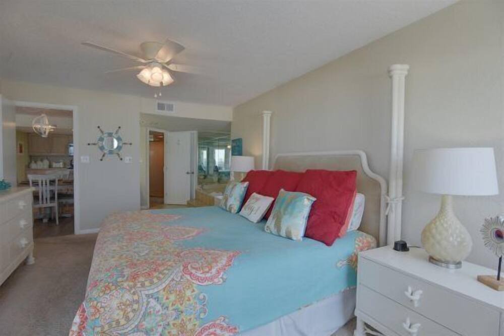 Photo of Others in Crystal Beach