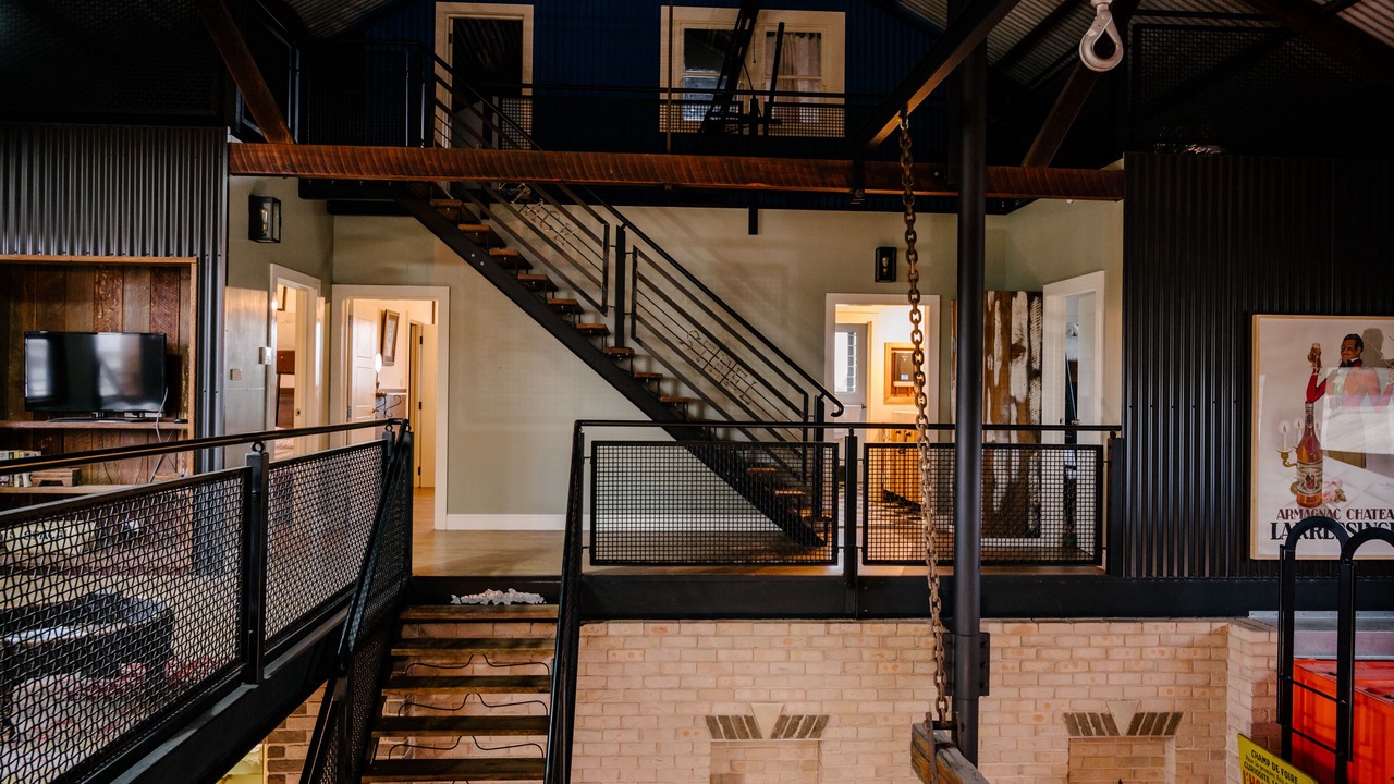 Photo of Others in Hinton