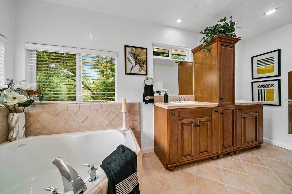 Photo of Bathroom in Loomis