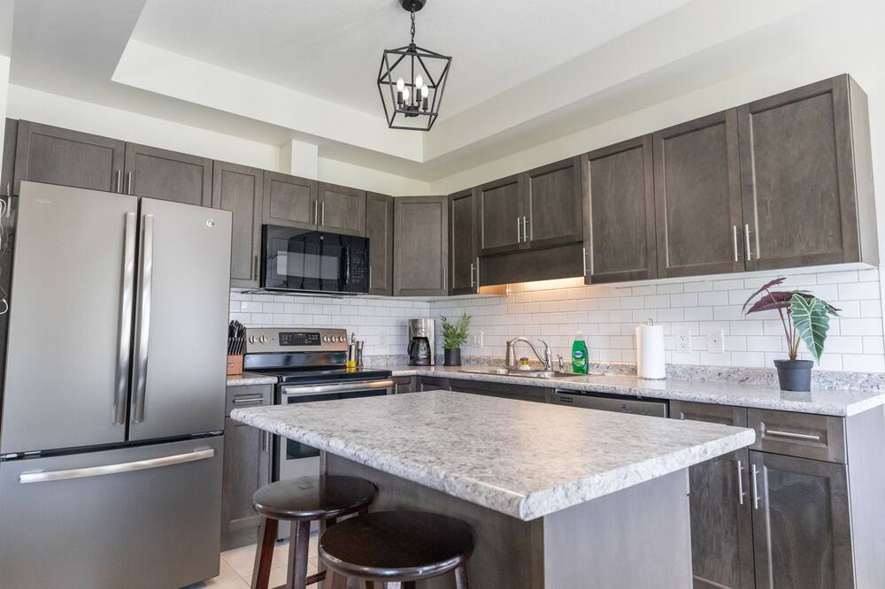 Photo of Kitchen in Thorold