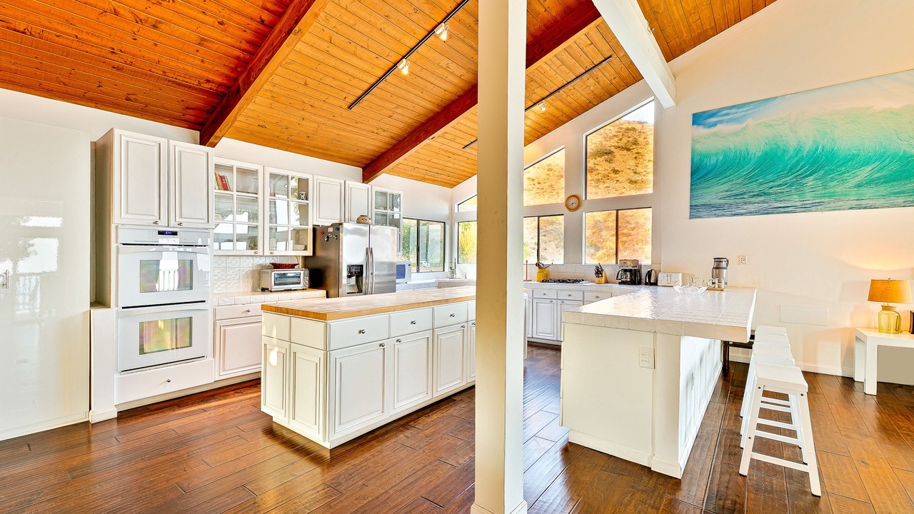 Photo of Kitchen in Western Malibu