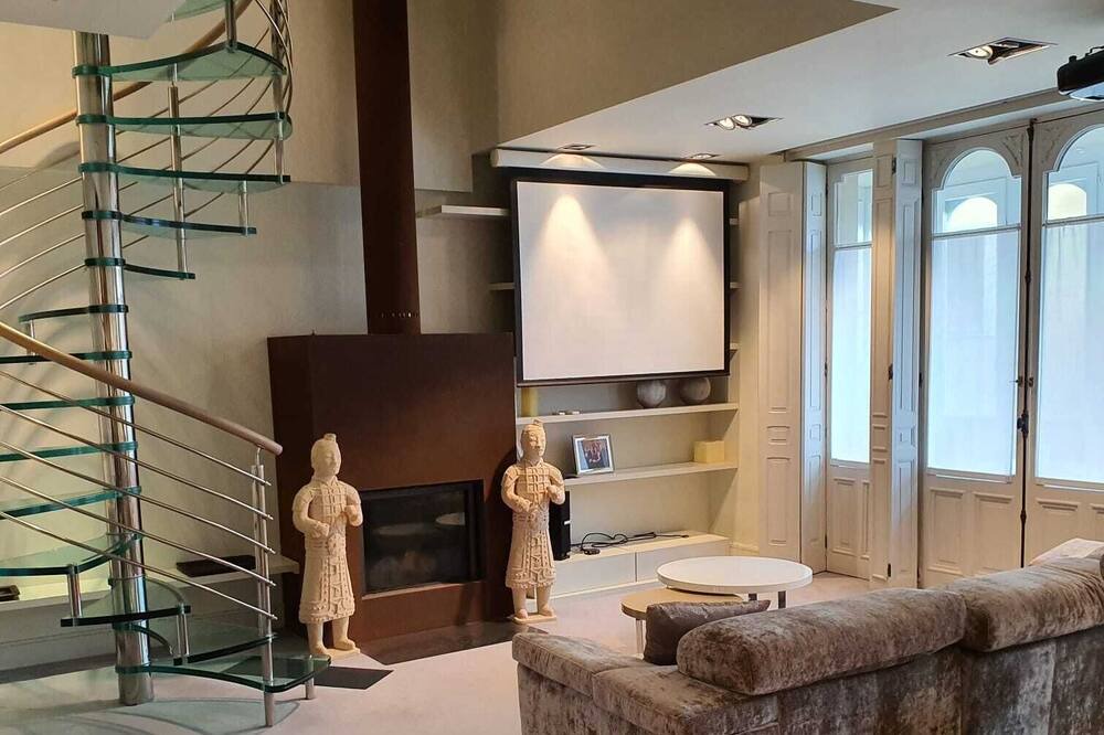 Photo of Livingroom in Old Town