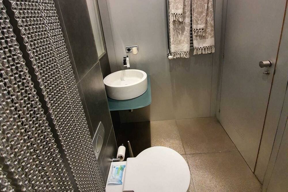 Photo of Bathroom in Old Town
