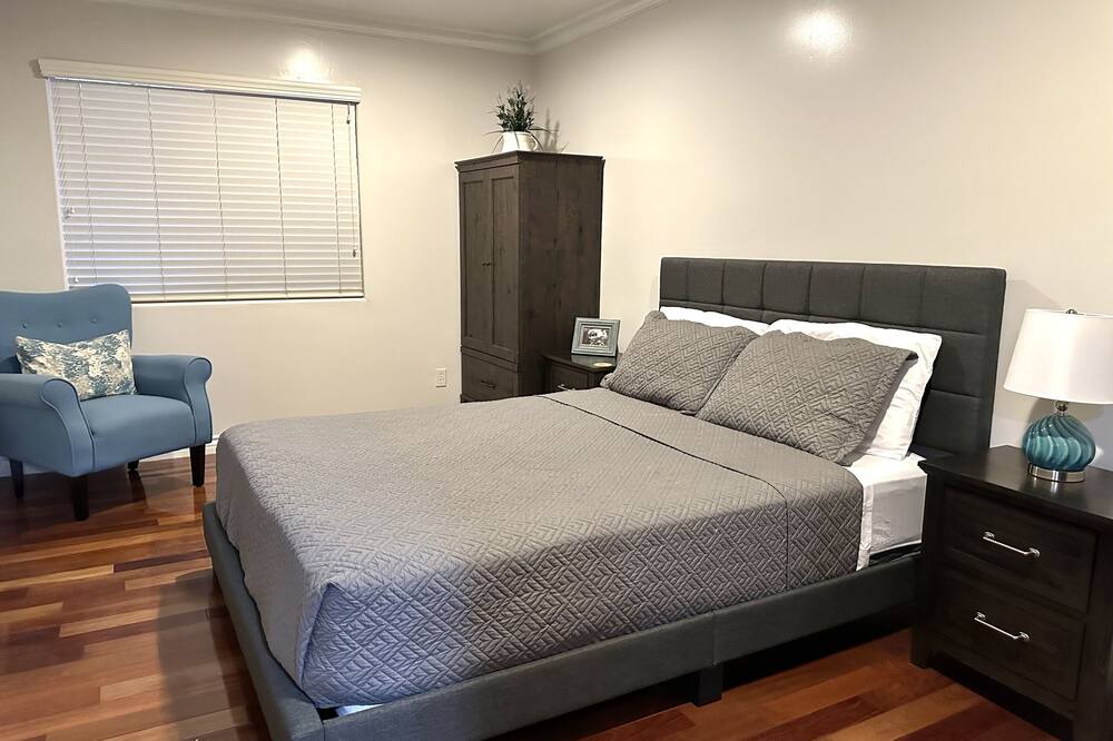 Photo of Bedroom in Rosemead