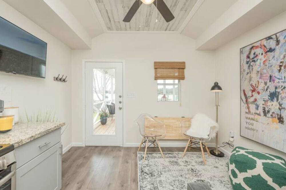 Photo of Bedroom in Willis