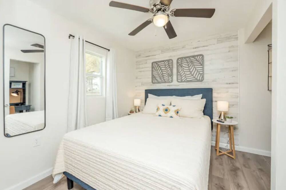 Photo of Bedroom in Willis