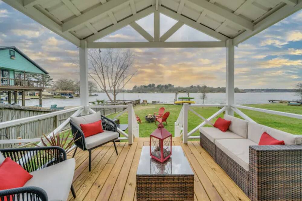 Photo of Patio Balcony in Willis