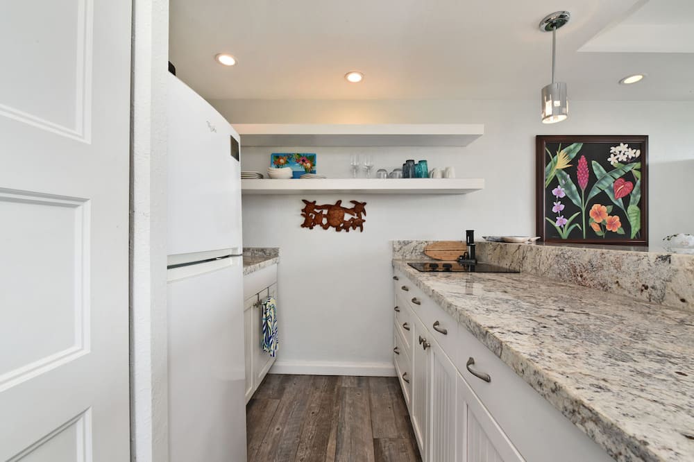 Photo of Others in Napili