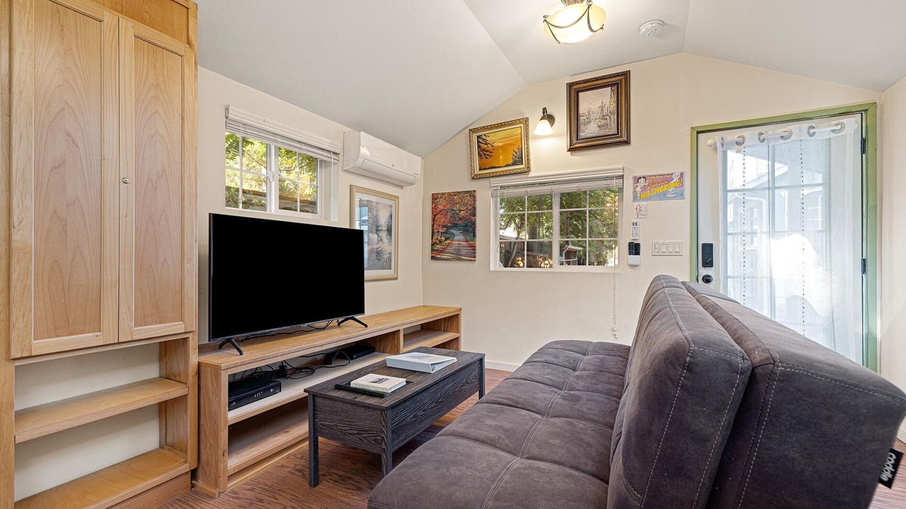 Photo of Others in Cottage Grove