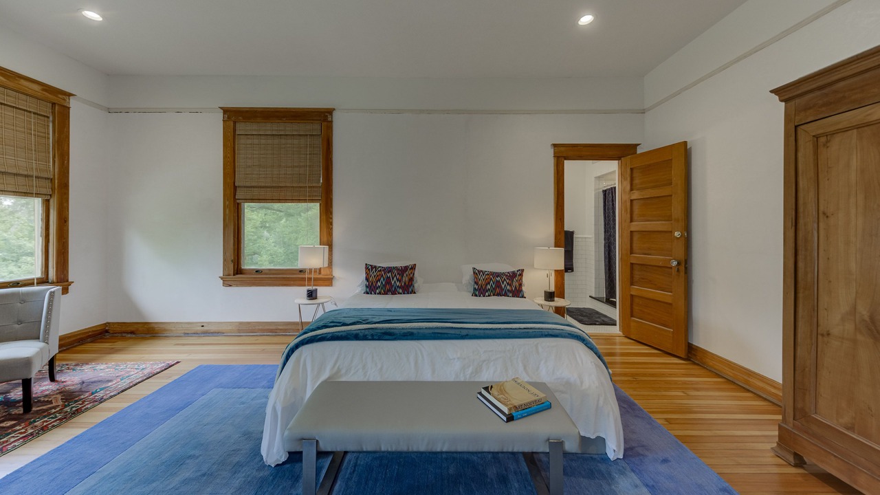 Photo of Bedroom in Vicksburg