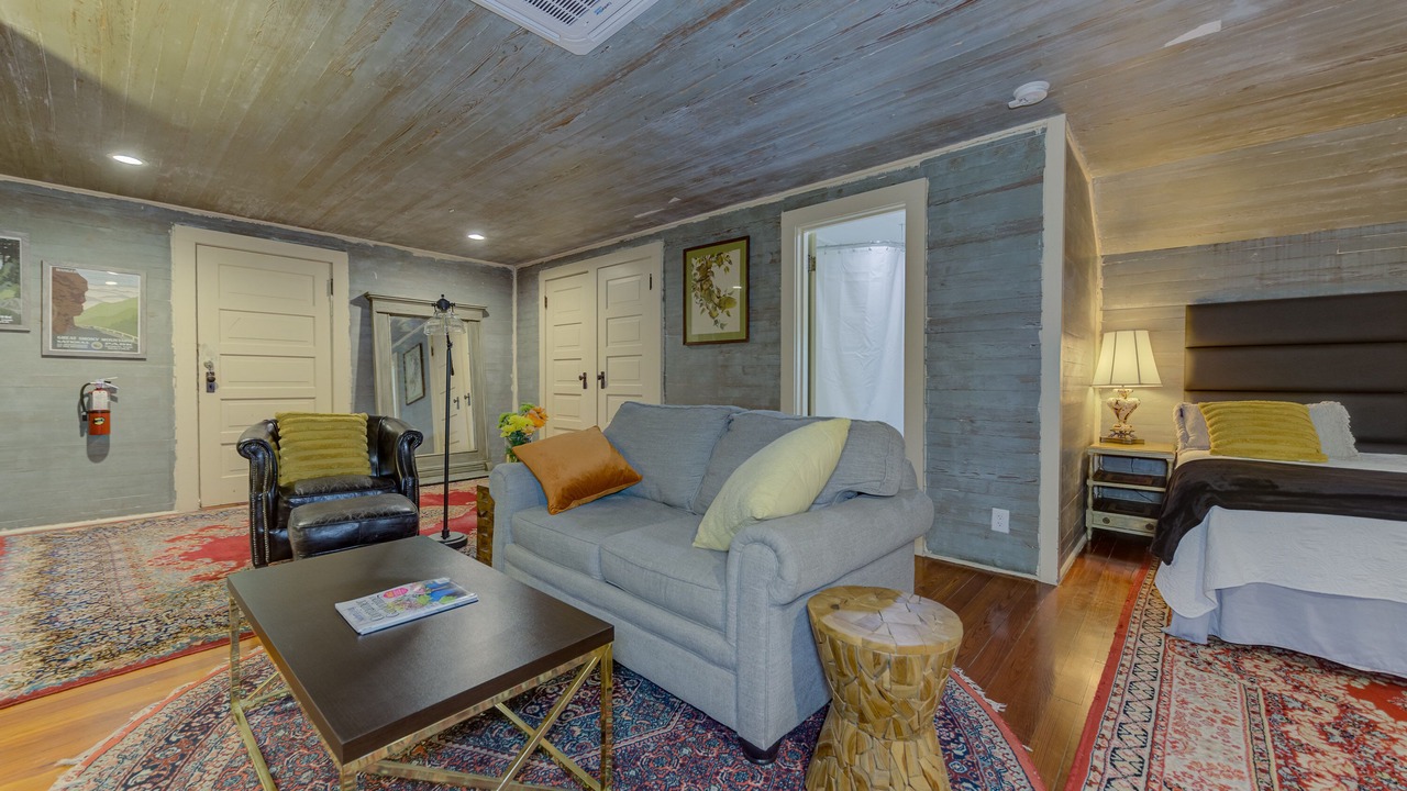 Photo of Bedroom in Vicksburg