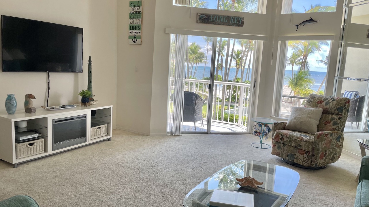 Photo of Livingroom in Layton