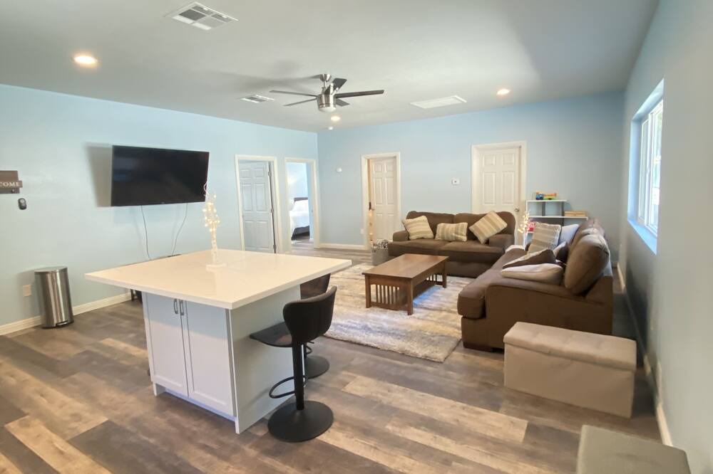 Photo of Livingroom in Wrightwood