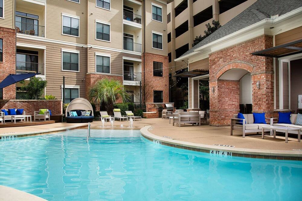 Photo of Outdoor in Triangle State