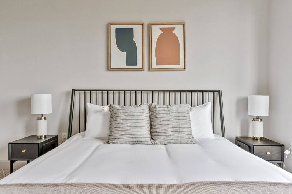 Photo of Bedroom in Triangle State