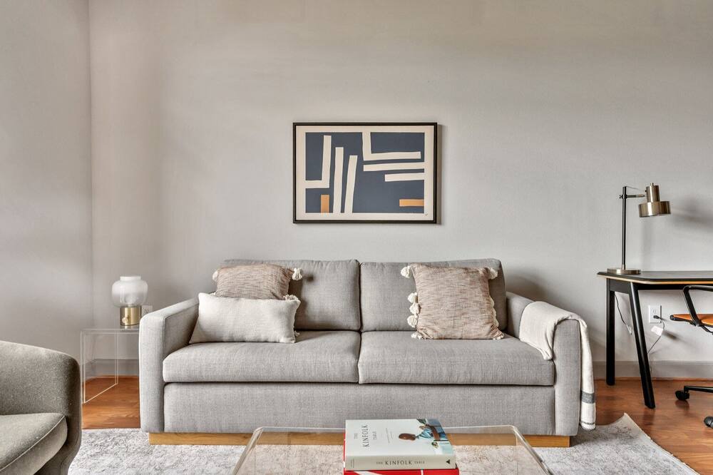 Photo of Livingroom in Triangle State