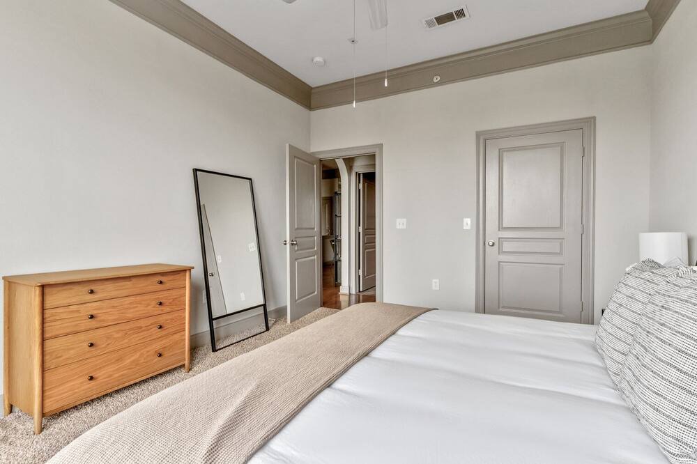 Photo of Bedroom in Triangle State