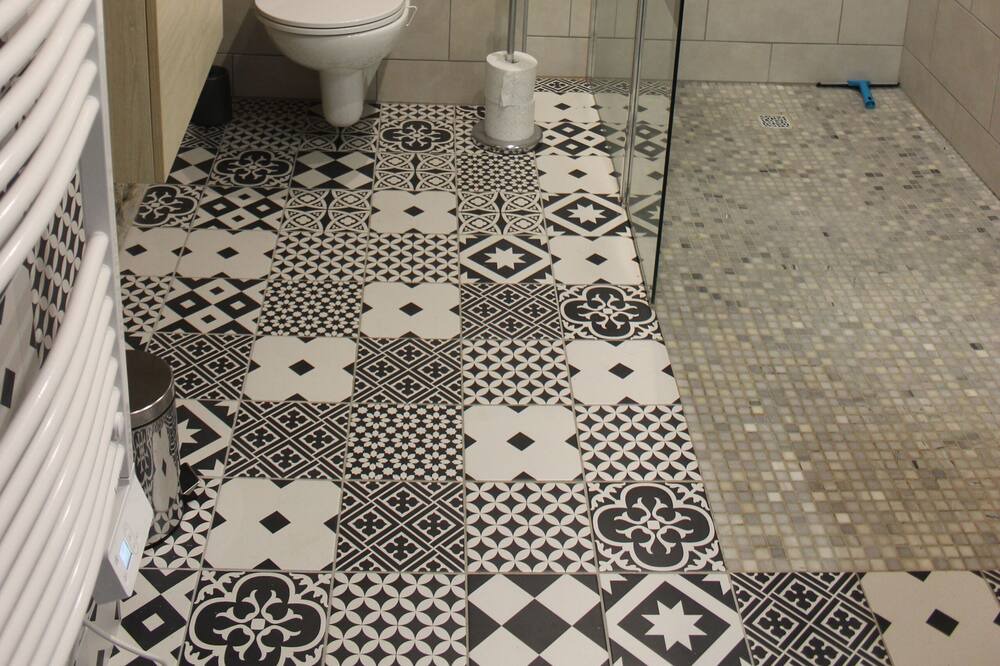 Photo of Bathroom in Locunole