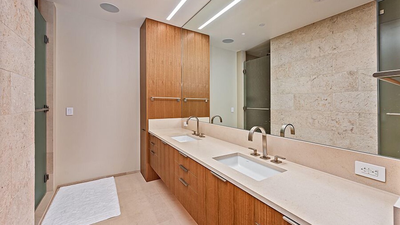 Photo of Others in Ala Moana