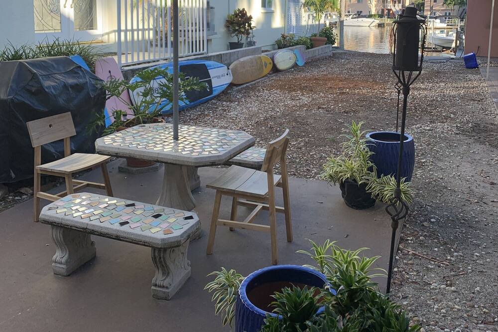 Photo of Outdoor in Island Estate
