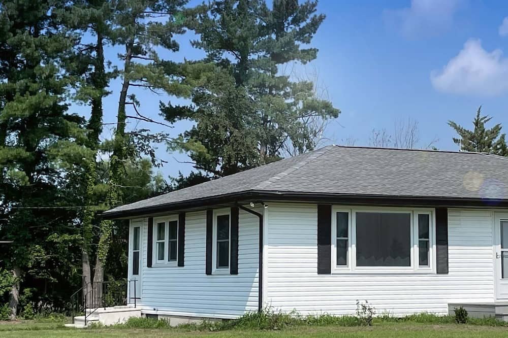 Photo of Bedroom in Chariton