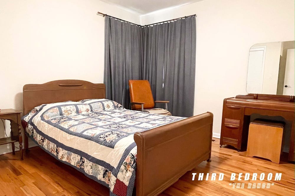 Photo of Bedroom in Chariton