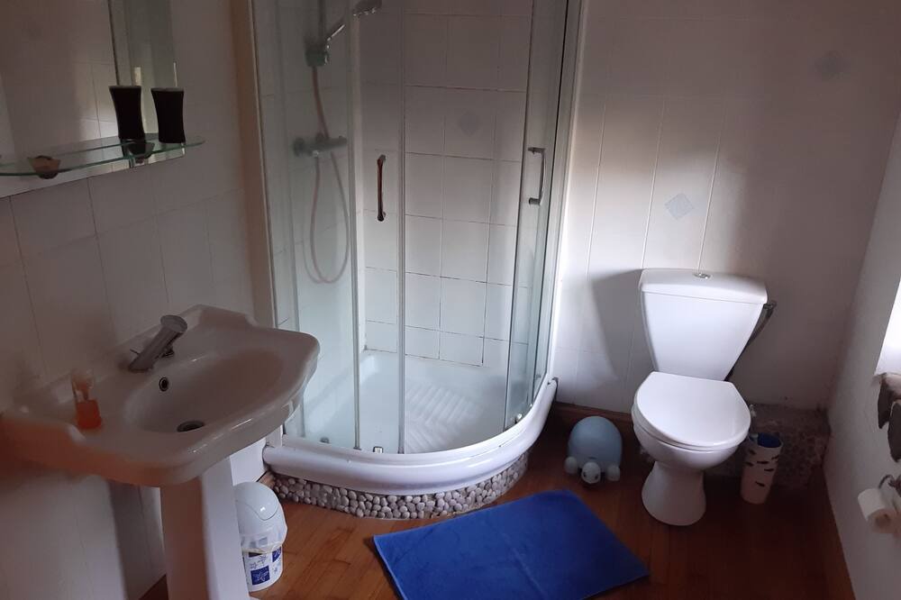 Photo of Others in Saint-Thual