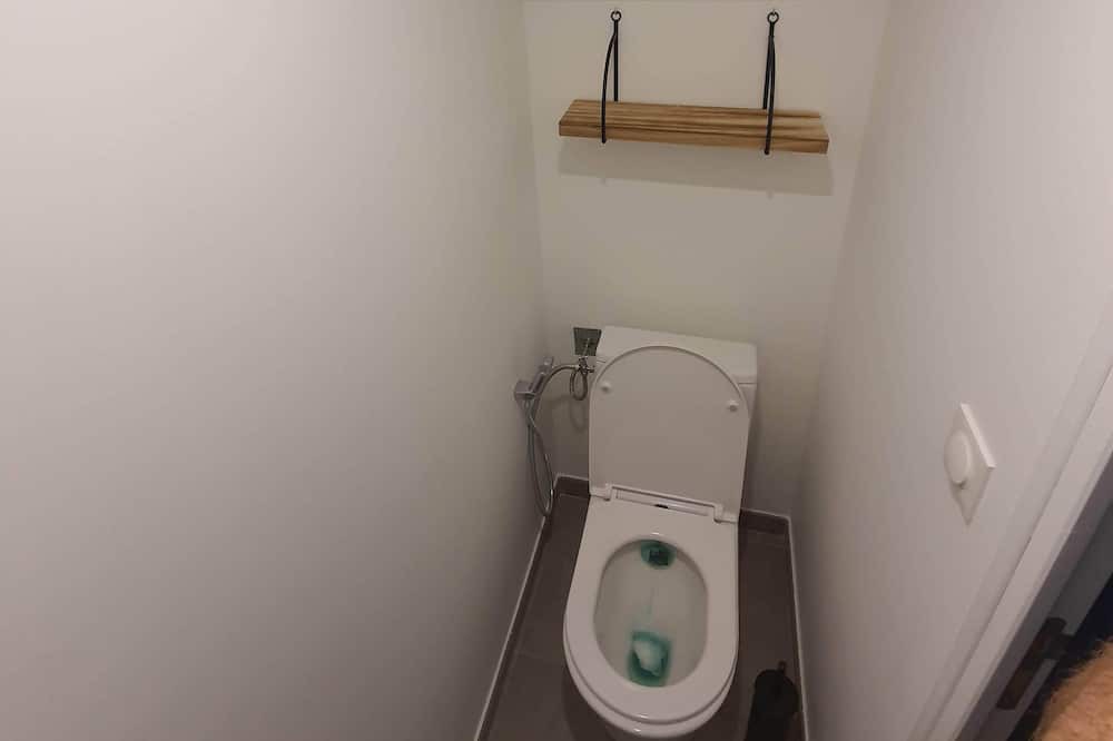 Photo of Bathroom in Provin