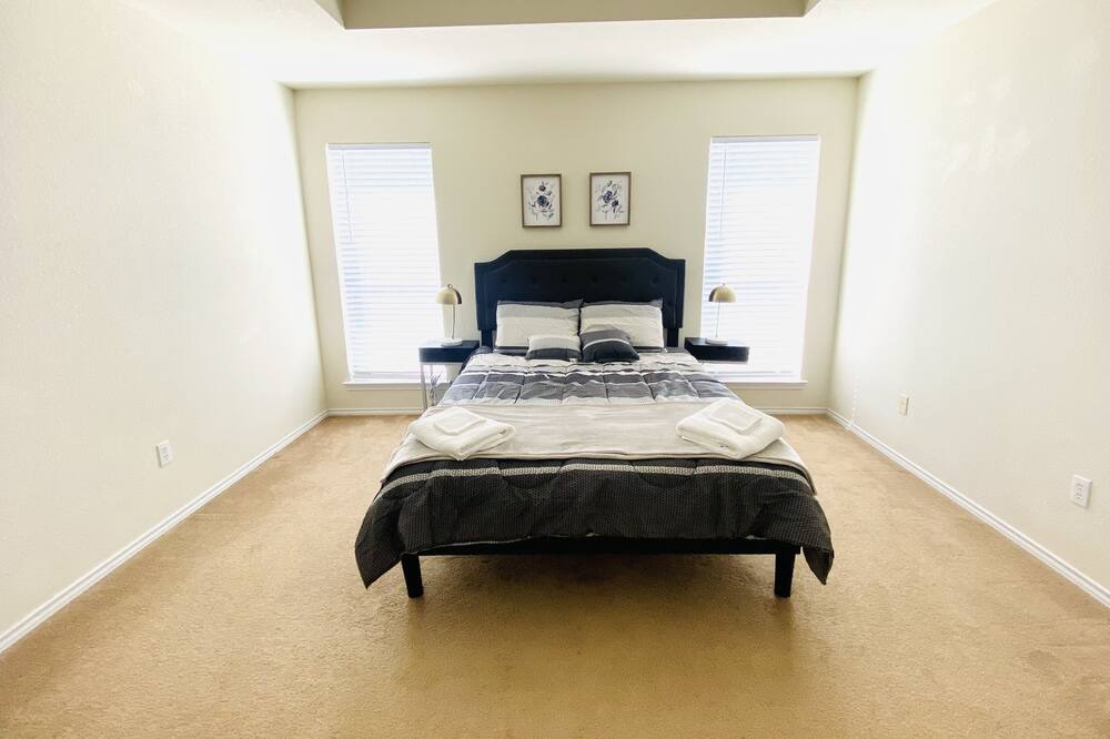 Photo of Bedroom in Killeen