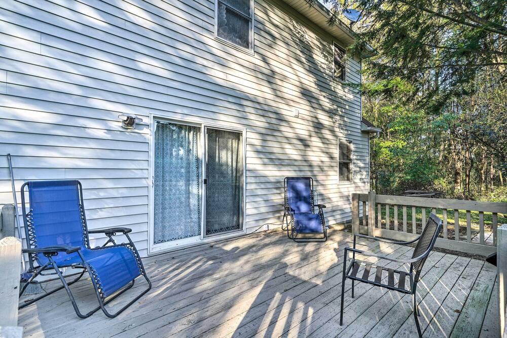 Photo of Others in Howard