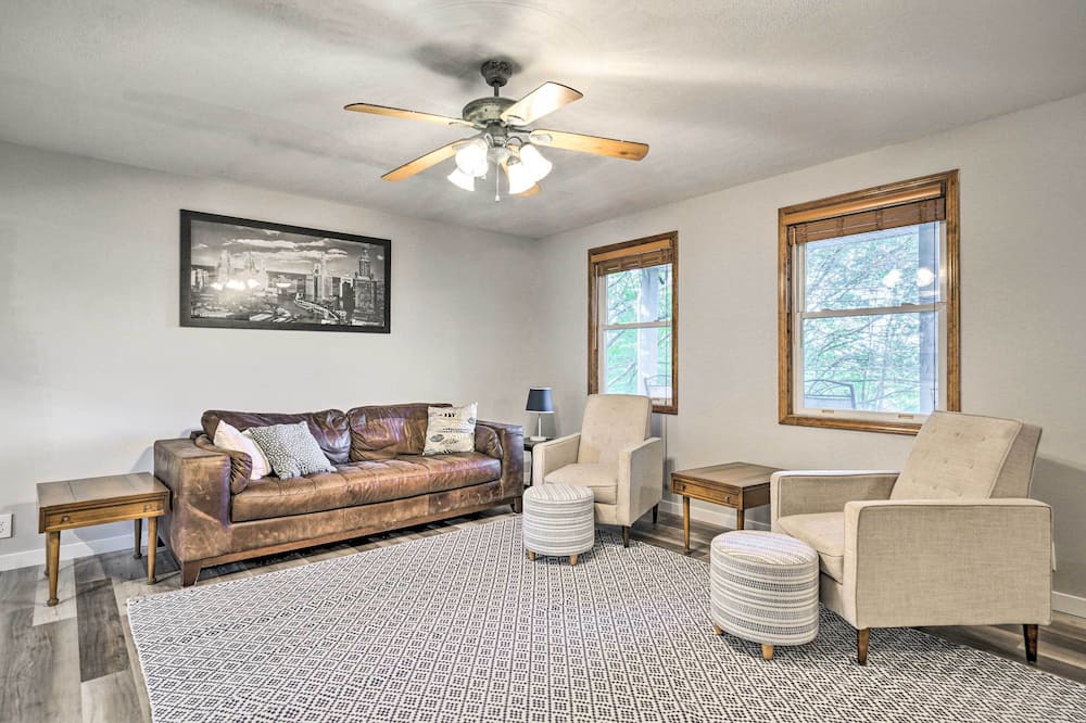 Photo of Bedroom in Howard