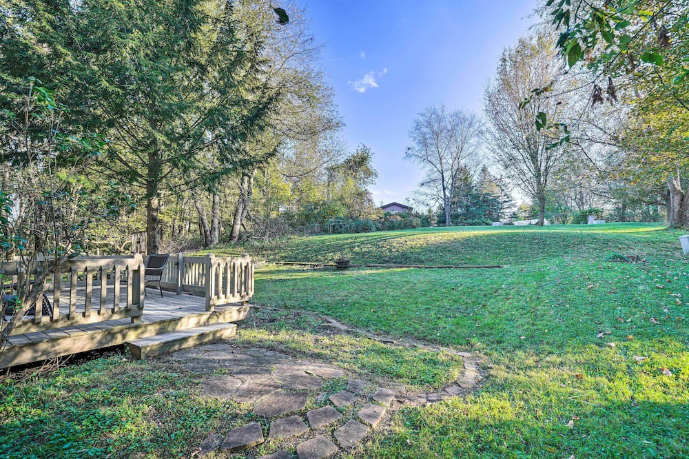 Photo of Others in Howard