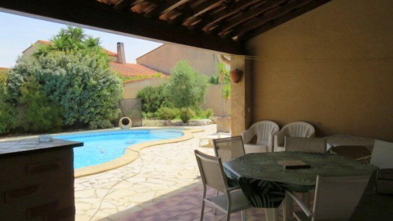 Photo of Outdoor in Saint-Esteve