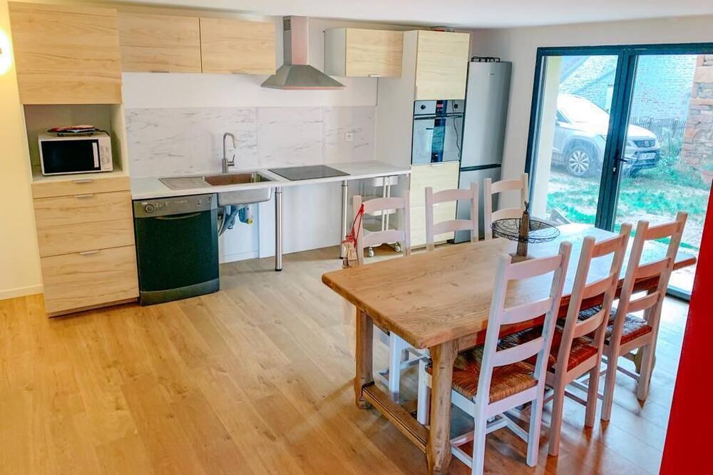Photo of Kitchen in Charnay-les-Macon