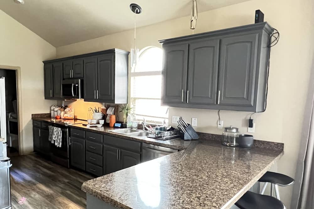 Photo of Kitchen in Justin