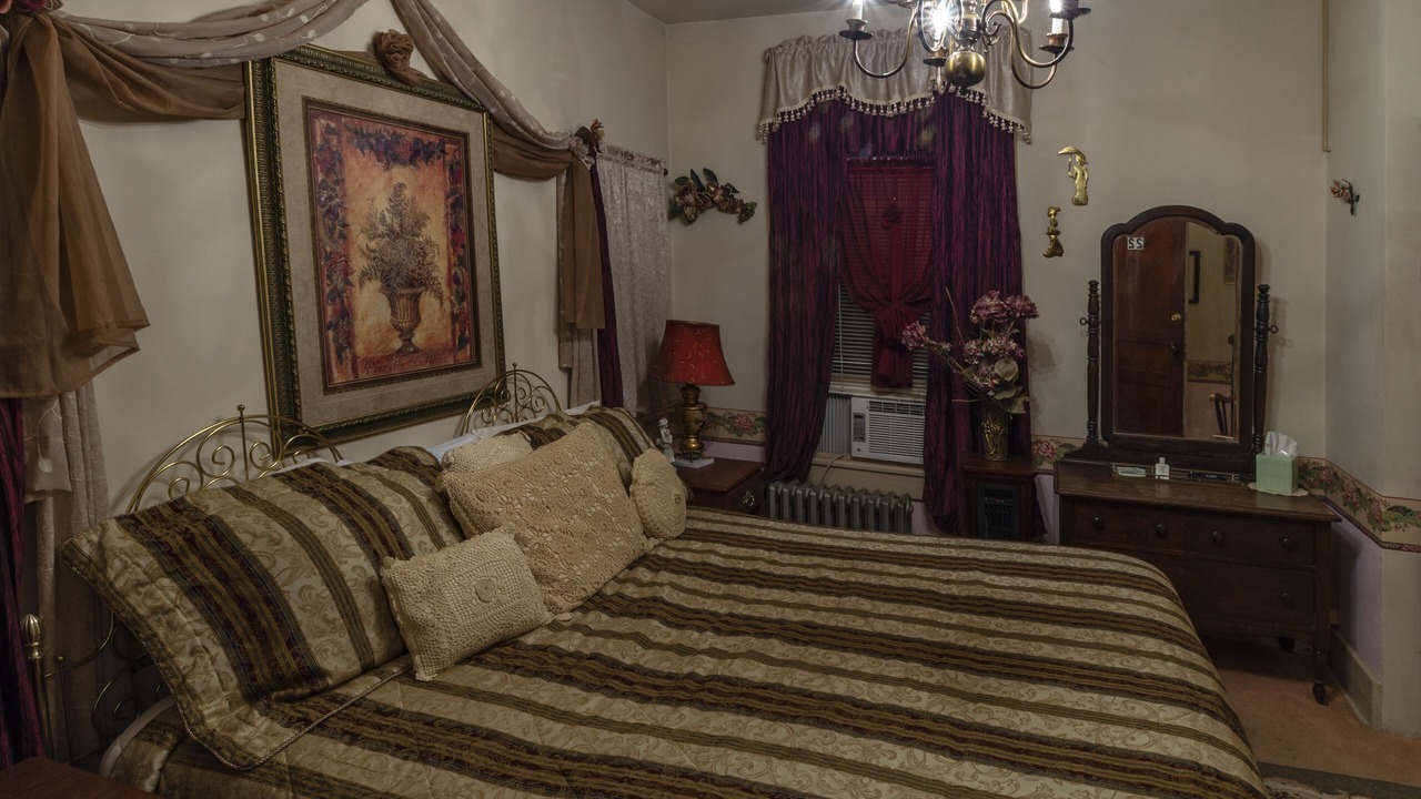 Photo of Bedroom in Red Boiling Springs